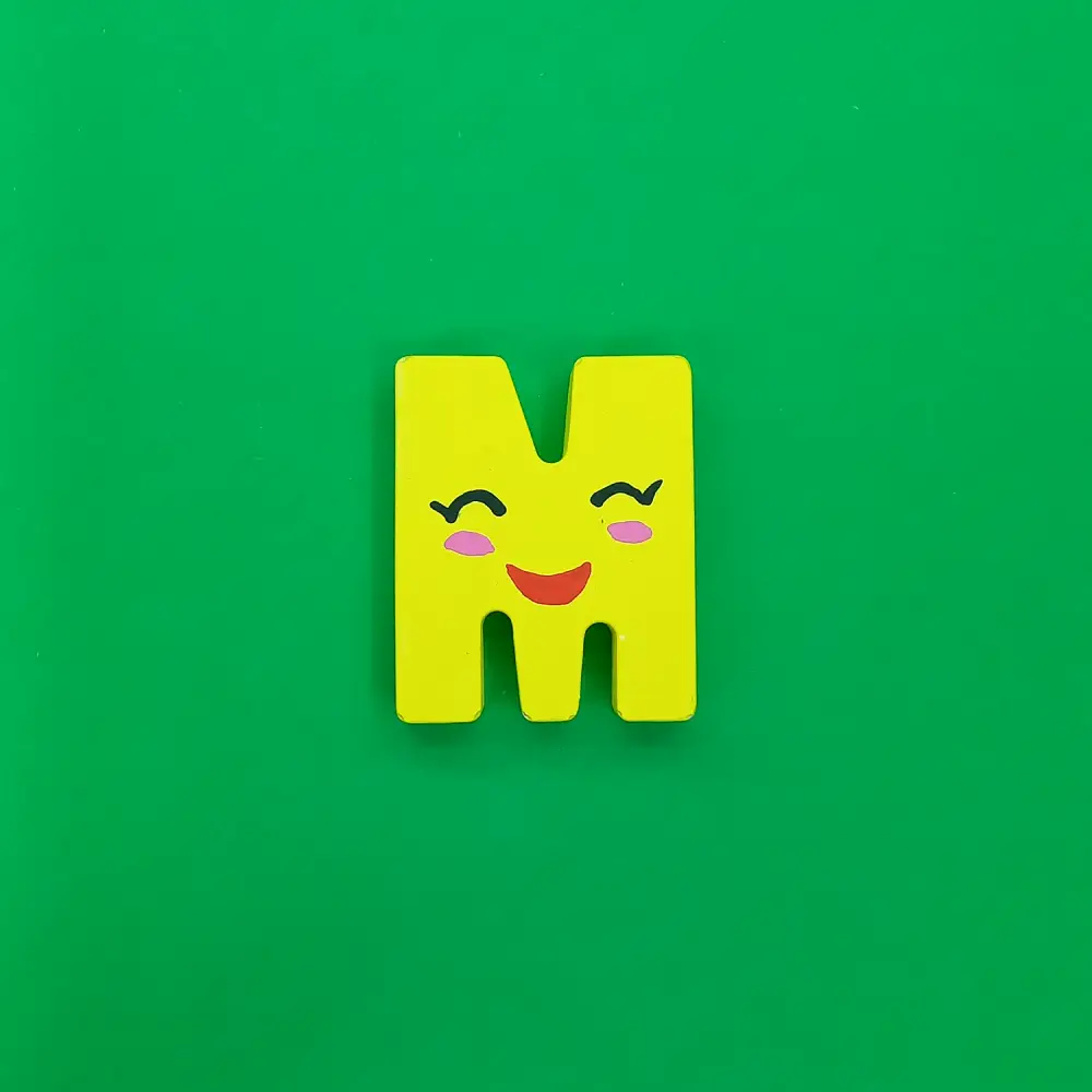 M Harf Magnet - Kişiye Özel Hediye Magnet