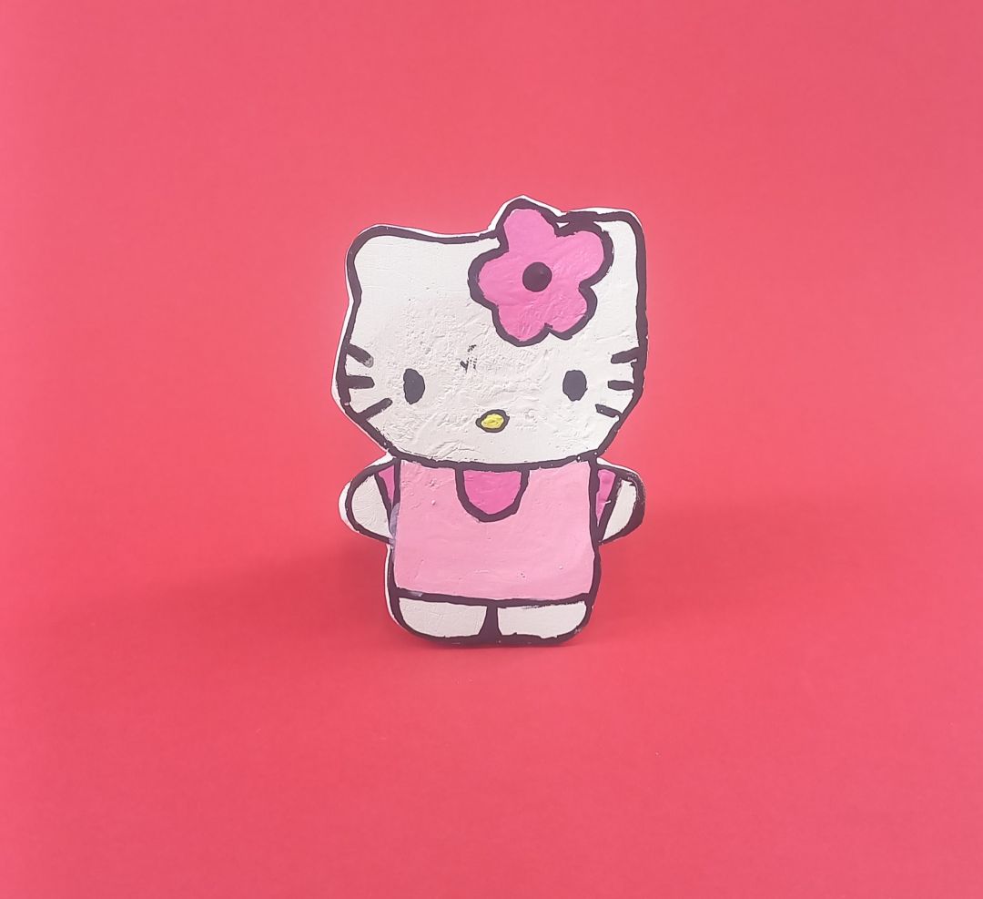El Yapımı Hello Kitty Buzdolabı Magneti - Sevimli ve Eğlenceli Mıknatıs